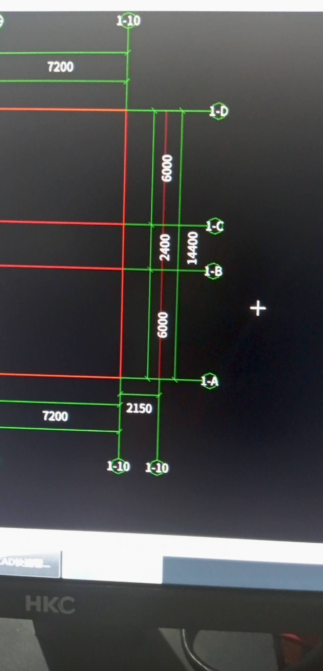 建了，我怎么检查辅助轴线延伸成功了呢，看不到延伸的感觉，怎么隐藏这个1-A这个轴线编号