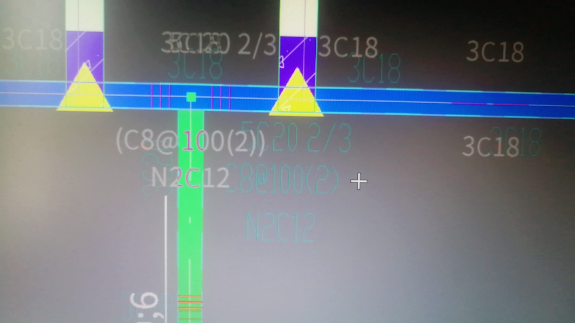 这个原位标注5C20 2/3是啥意思
下部钢筋还是上部钢筋
