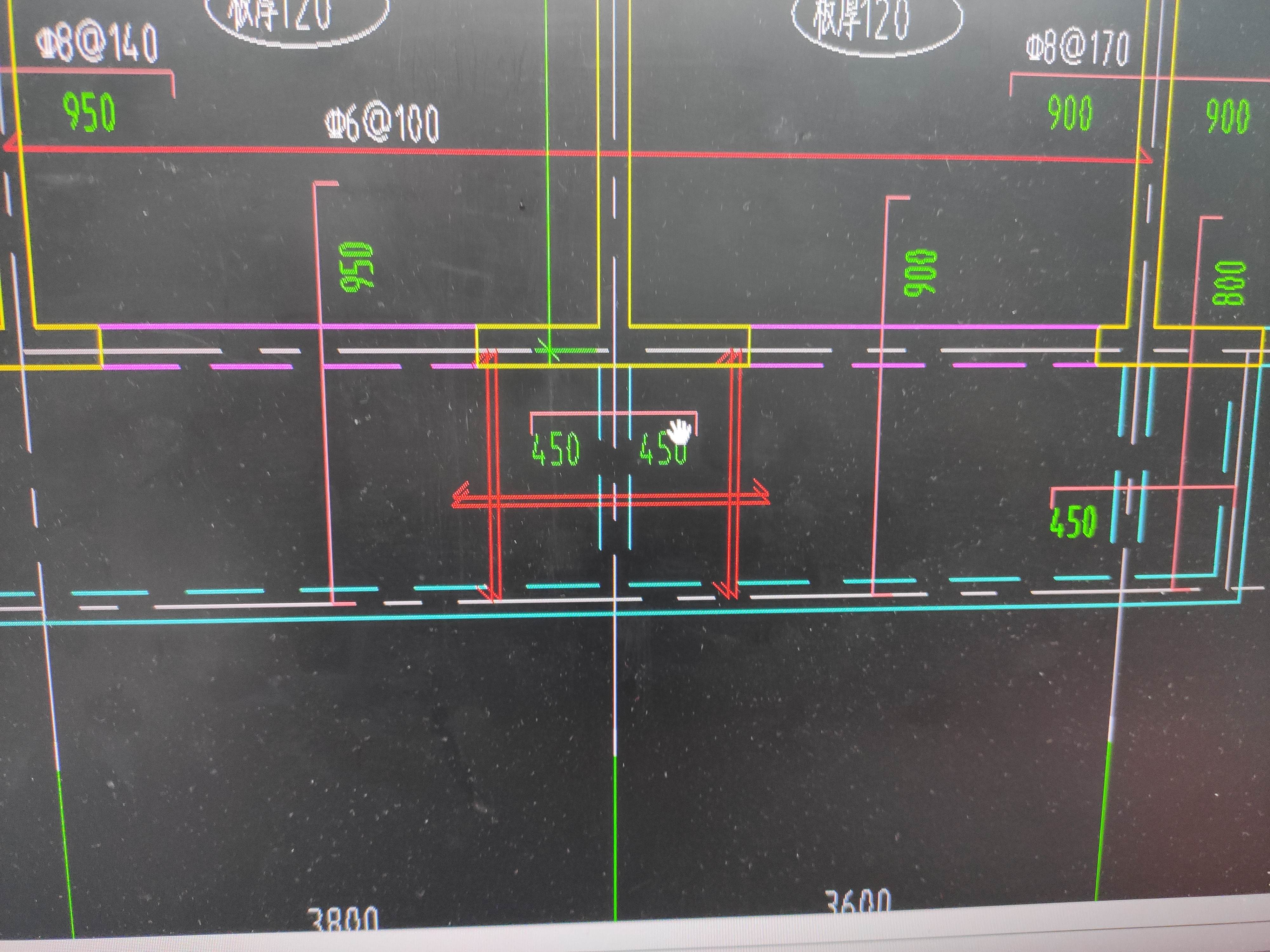 哪位大神知道下面這種鋼筋怎么布置？紅色的
 